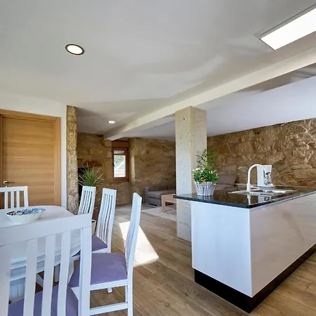 O Lar De Lola * Mondariz