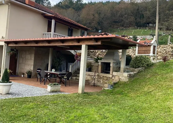 O Lar De Lola Tatil Evi Mondariz